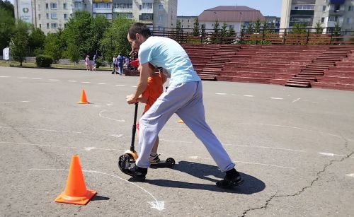 Лениногорскиның «Юбилейный» паркында «Гаилә командасы» ярышлары узды (+фотолар)