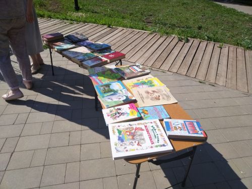 Лениногорскиның «Балерина» фонтаны янында узган бәйрәмдә бергә гомер итүче юбилярларны хөрмәтләделәр (+фотолар)