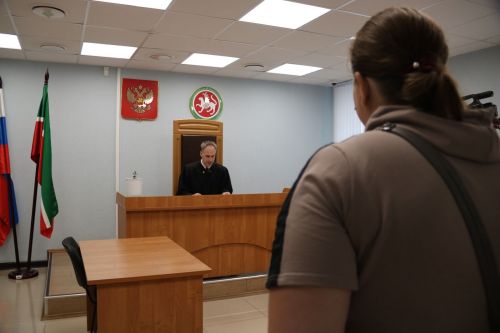 41 яшьлек лениногорскилы хатын-кыз руль артында исерек килеш тотылган
