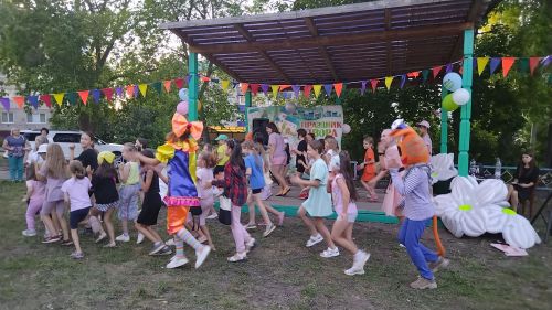 Лениногорскиның Шашин урамында ишегалды бәйрәме узды (+фотолар)