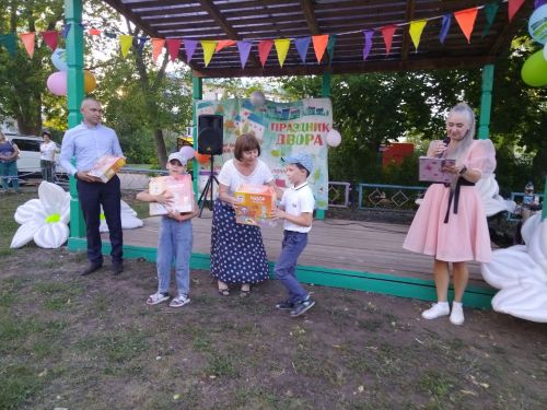 Лениногорскиның Шашин урамында ишегалды бәйрәме узды (+фотолар)