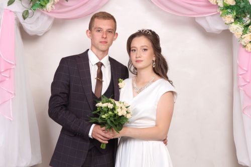 Лениногорскида 23 августта туйлар гөрләде