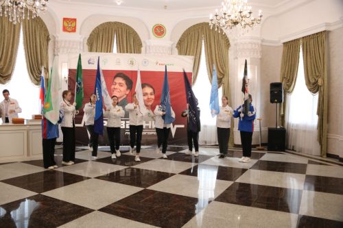 Лениногорскида «Призвание» медицина десанты проекты тәмамланды