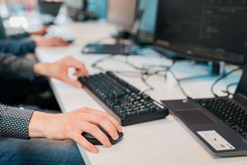 Онлайн-җыелышта ата-аналар «ТР Электрон мәгариф» системасы турында сөйләшәчәк