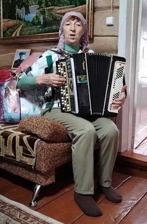 Сугышлы авылында Тәскирә әби Сәфәргалиева 100 яшьлек юбилеен билгеләп үтте (+ фотолар)