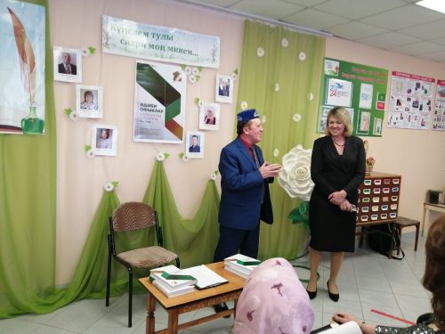 Куакбаш китапханәсендә әдәби очрашу үтте