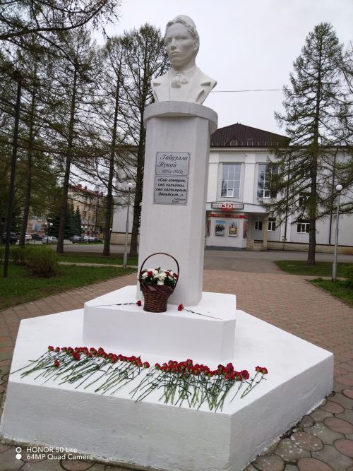 Лениногорскида Габдулла Тукайны искә алдылар (+фотолар)