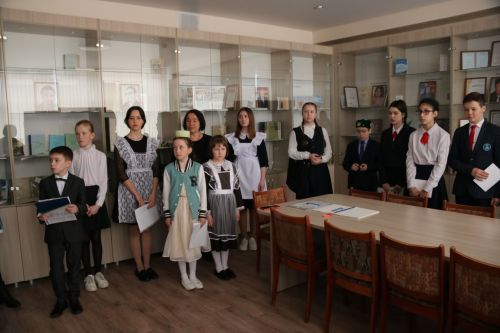 Лениногорскиның 4нче мәктәбендә Шамил Бикчурин исемендәге фәнни-практик конференция үтте (+ фотолар)