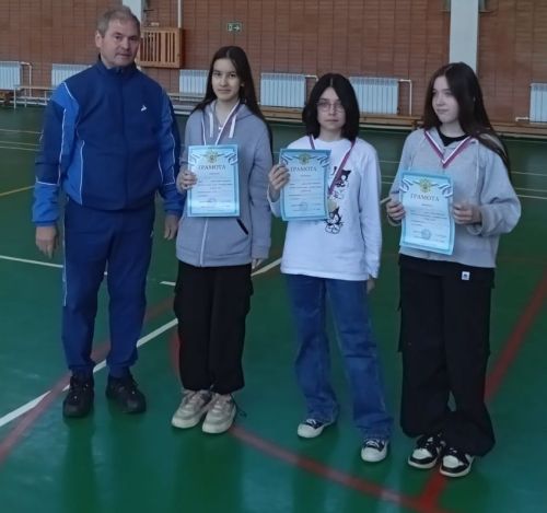 Лениногорск егет-кызлары спорт ярышларында сынатмый