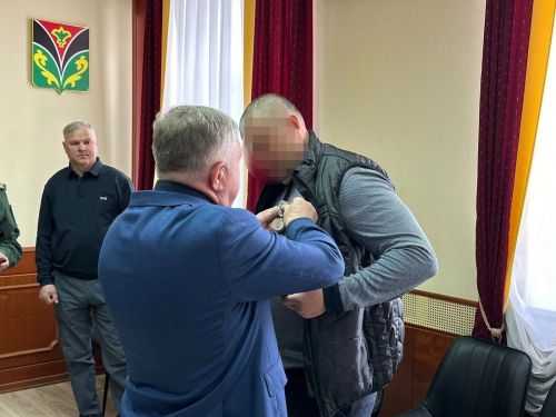 Лениногорскилы Руслан Юнусовка «Батырлык өчен» медале бирелде