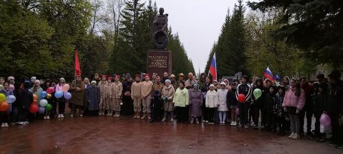 Лениногорскида Җиңүнең 79 еллыгы уңаеннан узган автойөрештә махсус хәрби операция хәрбиләре дә катнашты (+фотолар)