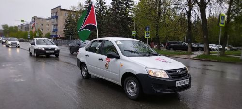 Лениногорскида Җиңүнең 79 еллыгы уңаеннан узган автойөрештә махсус хәрби операция хәрбиләре дә катнашты (+фотолар)