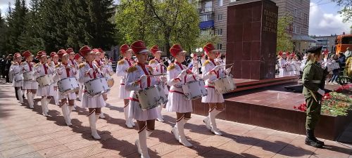 Лениногорскида үткән 9 май бәйрәменнән ФОТОРЕПОРТАЖ