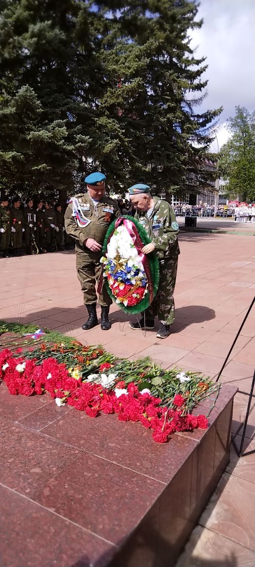 Лениногорскида үткән 9 май бәйрәменнән ФОТОРЕПОРТАЖ