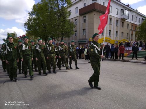 Лениногорскида үткән 9 май бәйрәменнән ФОТОРЕПОРТАЖ