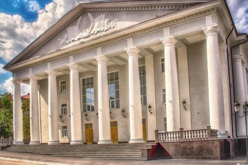 Лениногорскидагы мәдәният учреждениеләре МХО хәрбиләренең балаларына ярдәм чаралары күрсәтә
