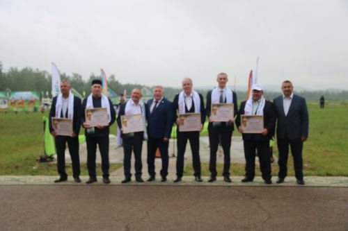 Лениногорск Сабан туенда авыл хуҗалыгы алдынгыларын хөрмәтләделәр (+ фотолар)