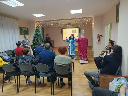 Лениногорскиның “Ак калфак”лары сәламәтләндерү үзәгендә бәйрәм тамашасы уздырды (+ фотолар)
