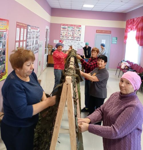 Зәй-Каратай авылында волонтер төркемнең филиалы бер көнне дә калдырмыйча махсус хәрби операциягә ярдәм итә