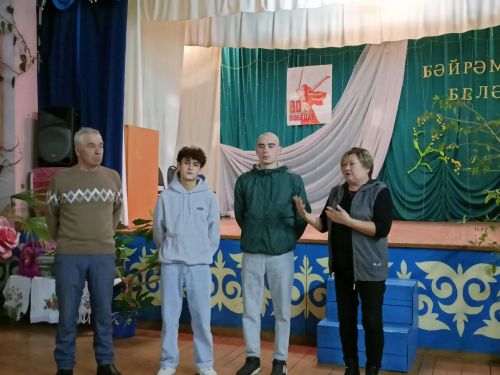 Урмышлы авылында егетләрне армиягә озаттылар