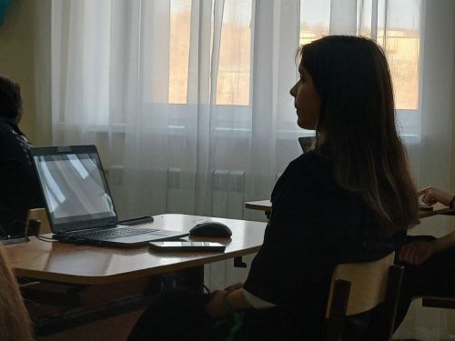 Түбән Чыршылы мәктәбе укучысы Алисә ZamaCode  олимпиадасының финалында катнашты