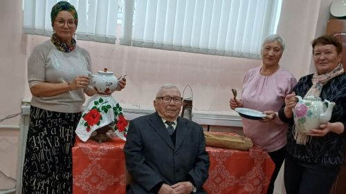 Лениногорск ветераннар Советы музее уникаль тарихи көнкүреш әйберләре белән тулыланды