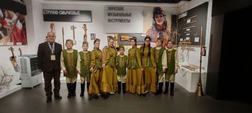 Лениногорскиның «Тургай» балалар этномузыкаль коллективы форумда чыгыш ясадылар