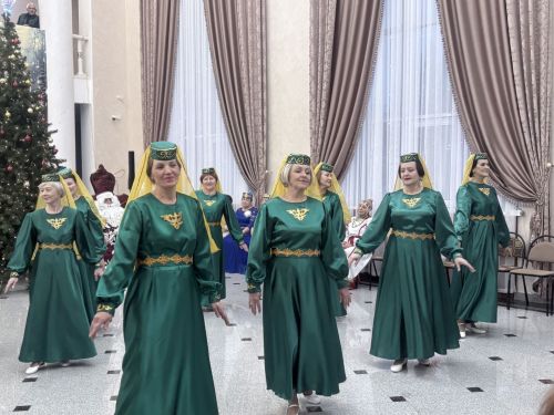 Лениногорскида беренче тапкыр олы яшьтәгеләр өчен яңа ел тамашасы узды