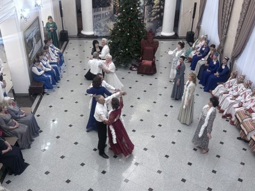 Лениногорскида беренче тапкыр олы яшьтәгеләр өчен яңа ел тамашасы узды