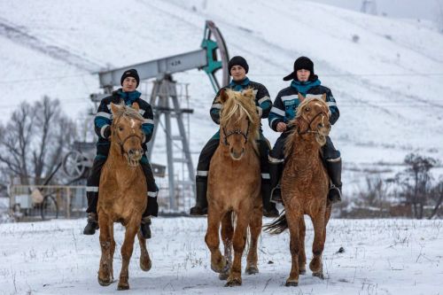 Куакбаш авылы егетләрен атка карата хөрмәт берләштергән