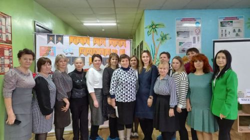 Лениногорск педагоглары һәм мәктәп китапханәчеләре рухи-әхлакый тәрбия турында фикерләштеләр
