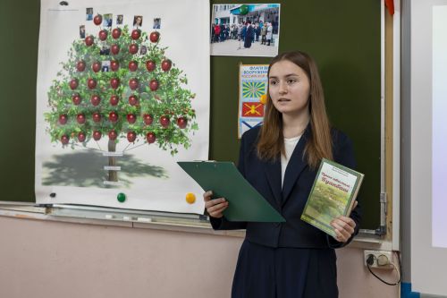 Шамил Бикчурин исемендәге конференция - 4нче мәктәпнең йөзек кашы