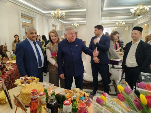 Лениногорскида Нәүрүз бәйрәме диаспоралар катнашында узды (+фотолар)