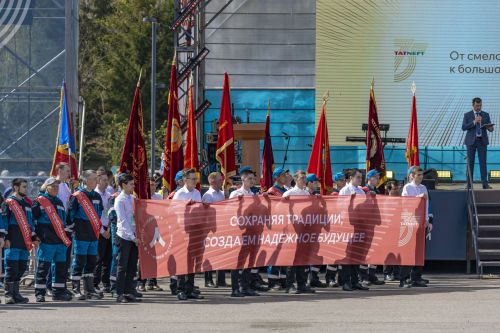 Лениногорскида «Татнефть»нең юбилеен тантаналы билгеләп үттеләр (+фотолар)