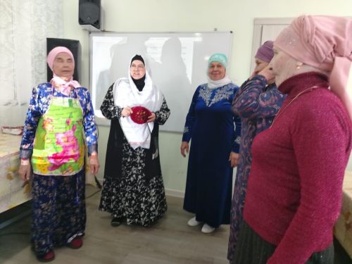 Зәй-Каратай авылында әдәп-әхлак үрнәкләренә таянып, Каюм Насыйриның 200 еллыгына багышланган чара узды