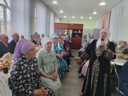 Зәй-Каратай авылында әдәп-әхлак үрнәкләренә таянып, Каюм Насыйриның 200 еллыгына багышланган чара узды