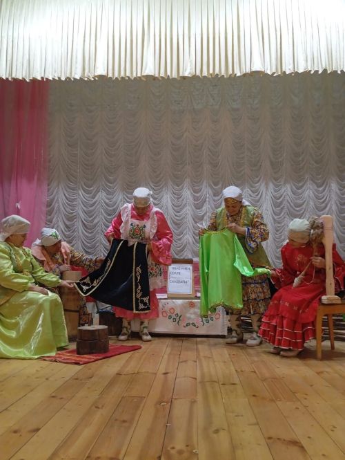 Пионерия көне уңаеннан Кирлегәчтән Әлфия Магизянова-Галимованың уйланулары: тырышырбыз зарланмаска,  яшьләрдән үрнәк алмаска