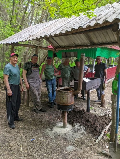 Лениногорск районында чик буе сакчылары хөрмәтенә куелган багананы яңартканнар