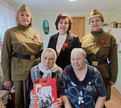 Лениногорск районында 240 азык-төлек җыелмасы тапшырылды
