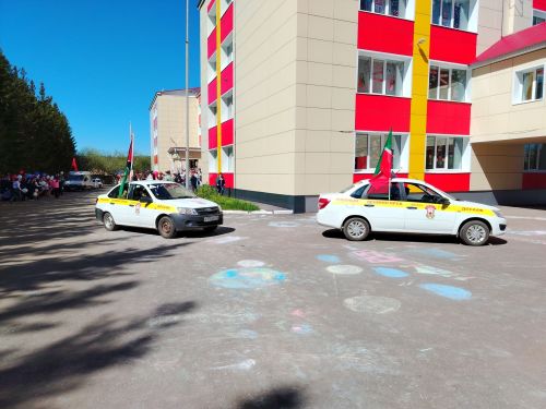 Лениногорскида Бөек Җиңүгә багышланган автойөреш үтте