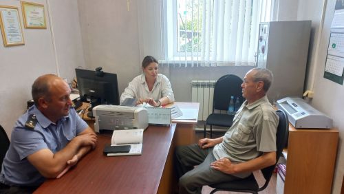 Лениногорскида Татарстан Дәүләт техник күзәтчелек идарәсе начальнигы урынбасары күчмә кабул итү оештырды
