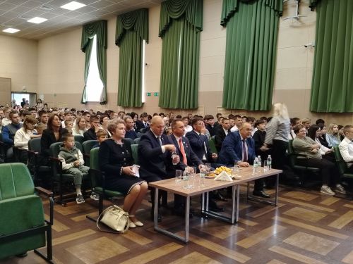 Очучы Антон Шпаклеров яшь лениногорскилыларга алга максат куюдан курыкмаска чакырды