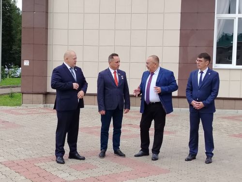 Очучы Антон Шпаклеров яшь лениногорскилыларга алга максат куюдан курыкмаска чакырды