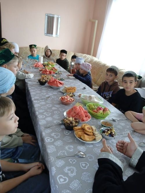 Юлтимер авылы мәчетендә балалар өчен мәҗлес узды