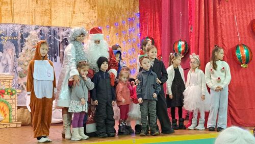 Районыбыз авыл мәдәният йортларында балалар өчен Чыршы бәйрәмнәре уза
