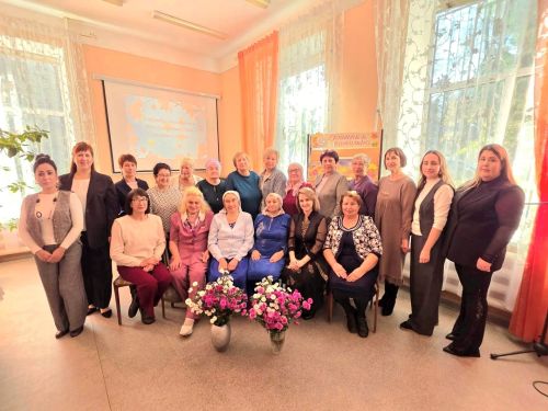 Г.Тукай исемендәге үзәк китапханә китапханәдә эшләгән ветераннарны җыйды