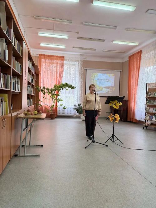 «Алтын көзләр туган ягымда»: Үзәк китапханәдә шигърият кичәсе