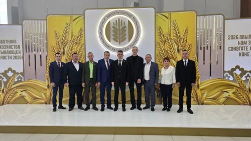 Лениногорск кошчылык фабрикасы хезмәткәренә мактаулы исем бирелде