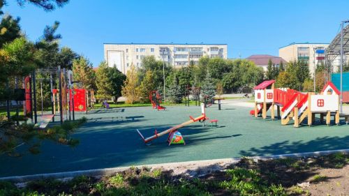 Лениногорскида «Юбилейный» паркында балалар өчен һәм спорт мәйданчыгы барлыкка килде
