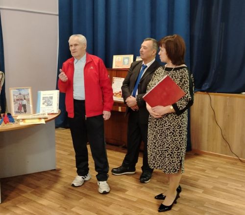 Мидхәт Агадуллин 42 елны тренерлык өлкәсенә багышлаган